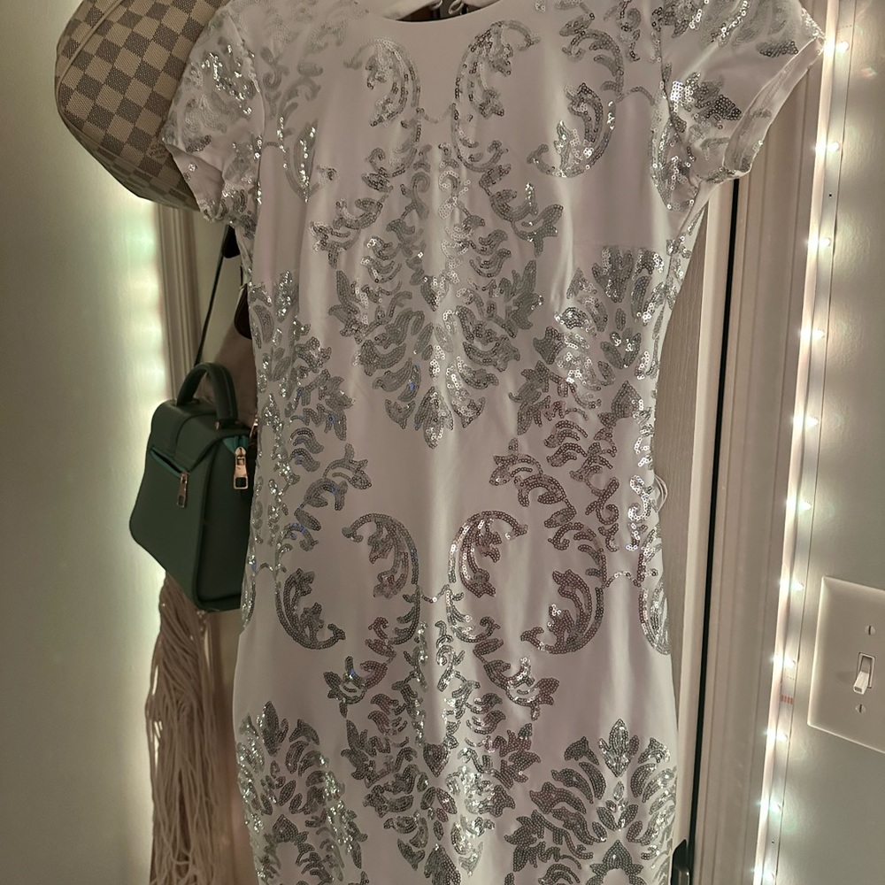 super cute sequin dress - Picture 2 of 5